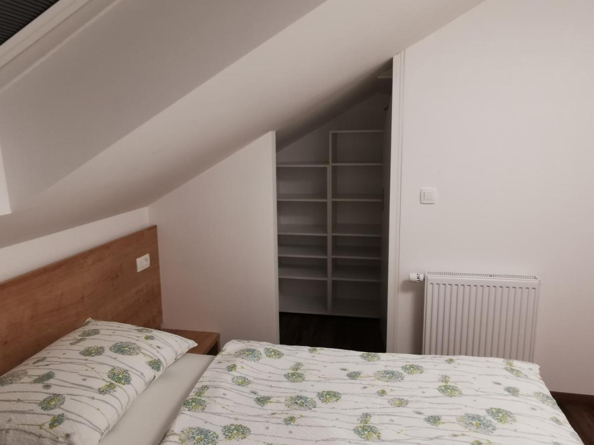 Gostilna S Prenocisci Pav Hotel Rakek Luaran gambar