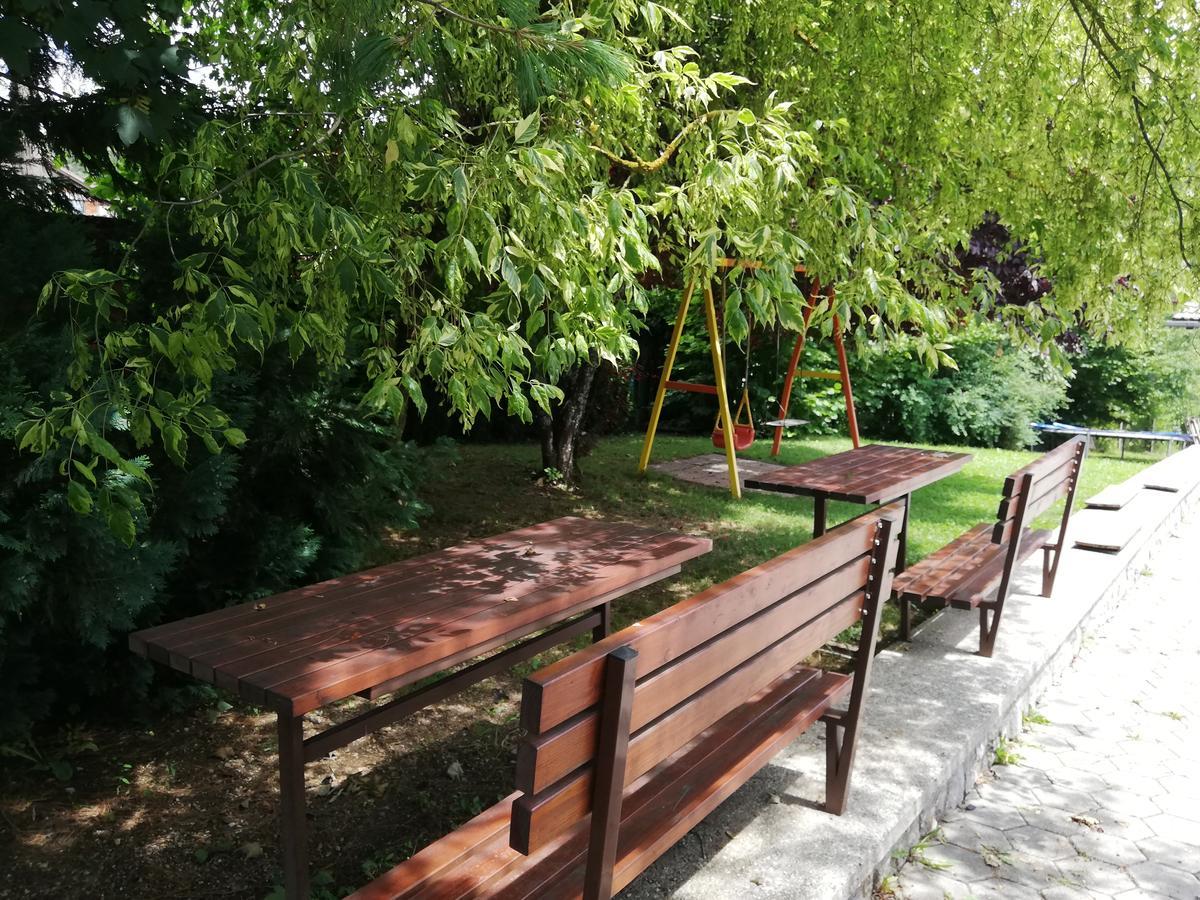 Gostilna S Prenocisci Pav Hotel Rakek Luaran gambar